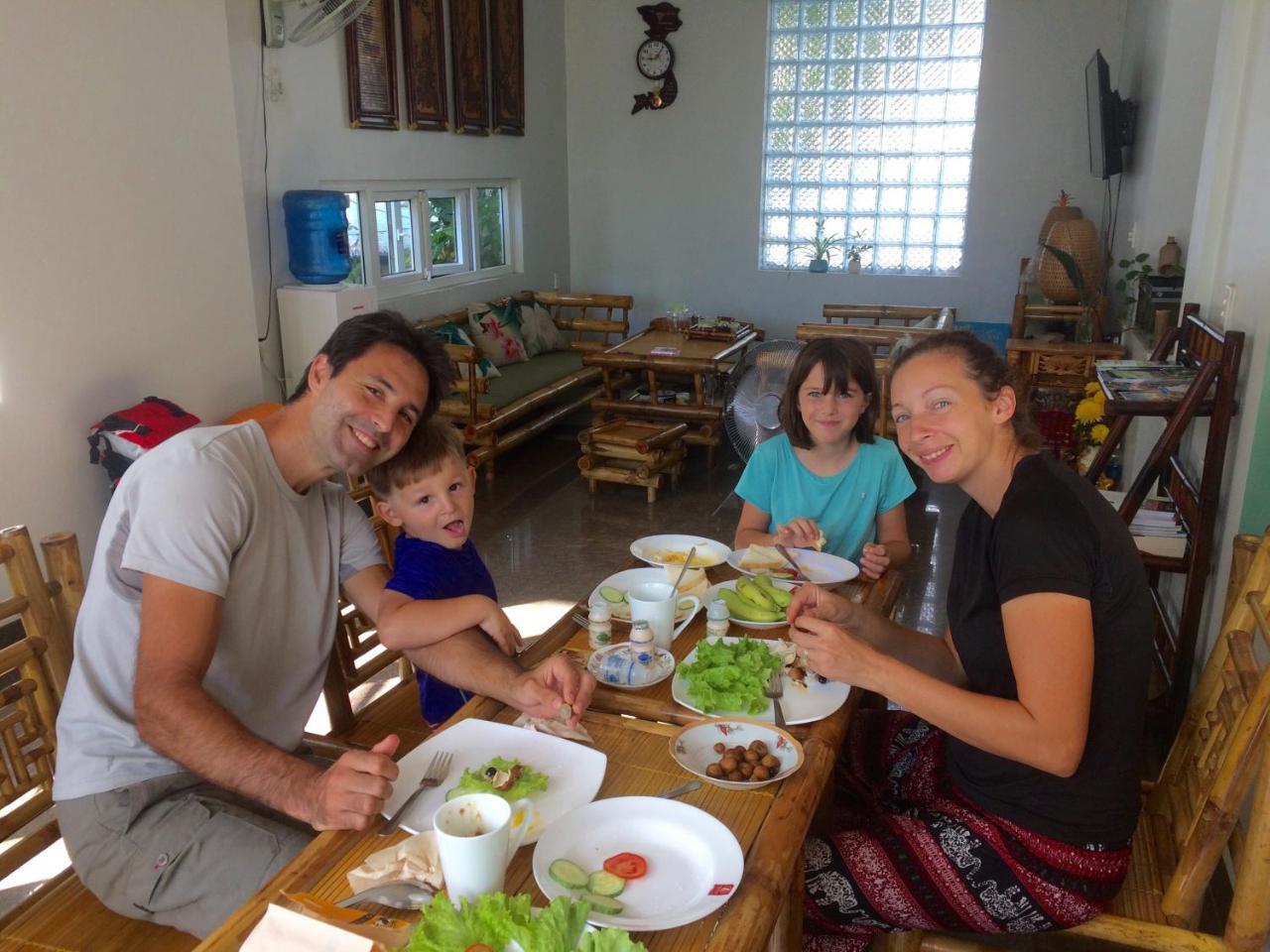 Bamboo Homestay Hue Bagian luar foto